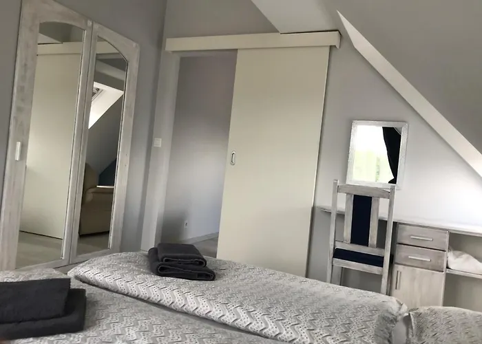 Relax Apartmenthouse アパート